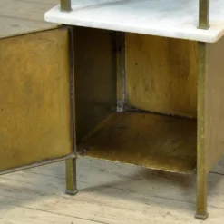 Table de chevet en laiton, vers 1900