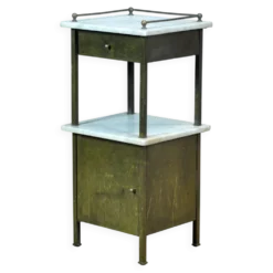 Table de chevet en laiton, vers 1900