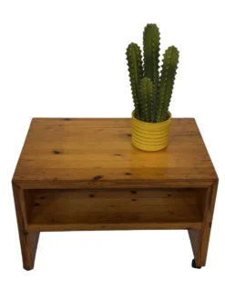 Table de chevet en pin, années 70
