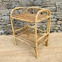 Table de chevet en rotin