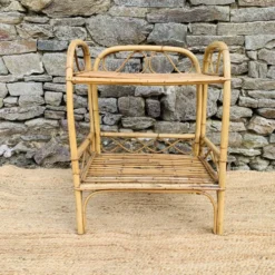 Table de chevet en rotin