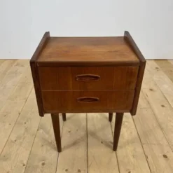 Table de chevet en teck danois, années 1960
