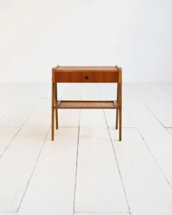 Table de chevet en teck scandinave, années 1950
