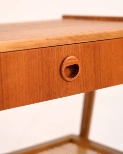 Table de chevet en teck scandinave, années 1950