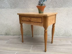 Table de chevet formica vintage