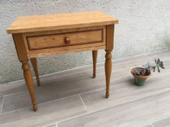 Table de chevet formica vintage