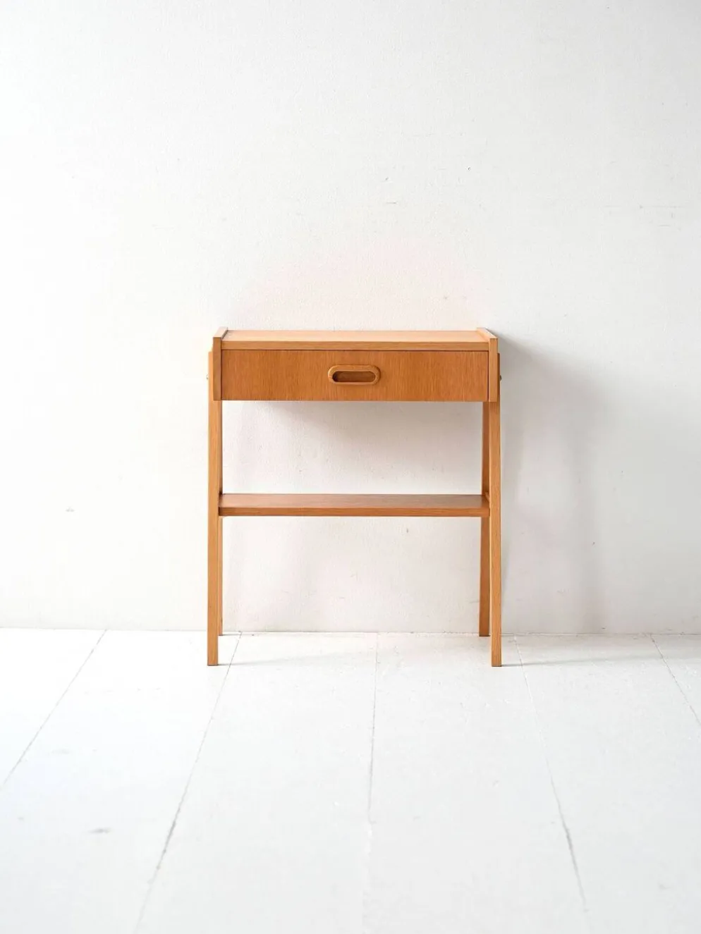 Table de chevet géométrique scandinave en teck, années 1960