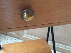 Table de chevet Jacques Hitier