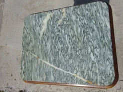 Table de chevet Louis XV en noyer avec plateau en marbre