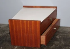 Table de Chevet Murale Mid-Century en Palissandre