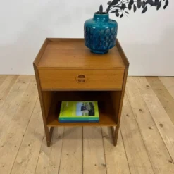 Table de chevet 