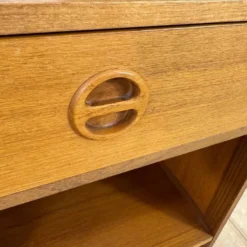 Table de chevet 