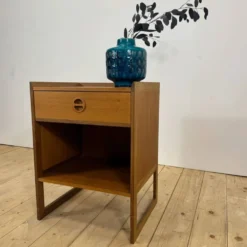 Table de chevet 