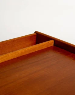 Table de chevet