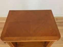 Table de chevet ou d'appoint à croisillons, bois, années 60