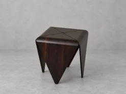 Table de chevet Petalas par Jorge Zalszupin, bois de rose