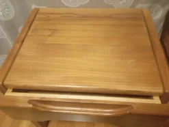 Table de chevet Regain en orme massif