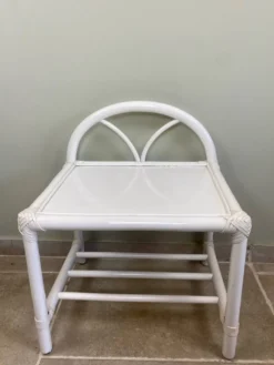 Table de chevet rotin blanc