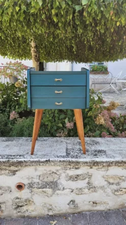 Table de chevet scandinave