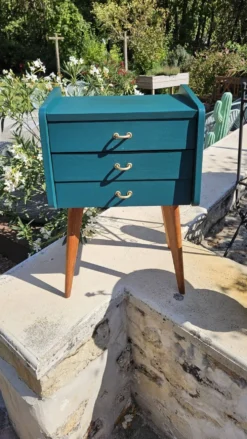 Table de chevet scandinave