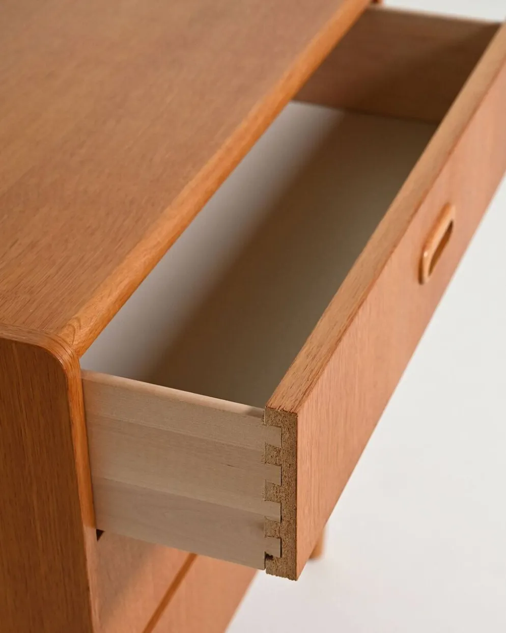 Table de chevet scandinave, années 1950-60