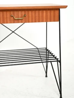 Table de chevet scandinave en acajou et fer par IKEA, modèle 