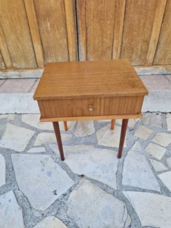 Table de chevet scandinave vintage