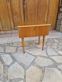 Table de chevet scandinave vintage