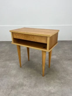 Table de chevet vintage bois blond, années 60