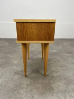 Table de chevet vintage bois blond, années 60