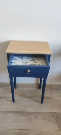 Table de chevet vintage luna — pièce unique