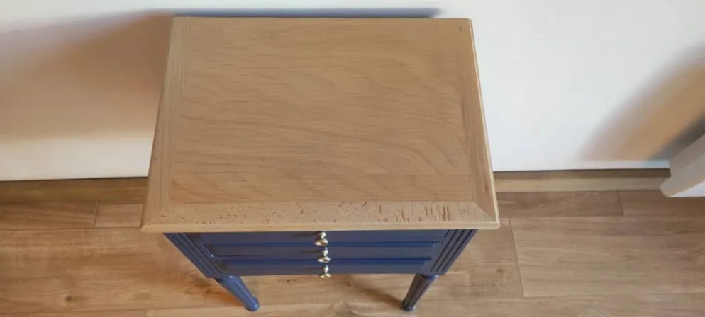 Table de chevet vintage luna — pièce unique