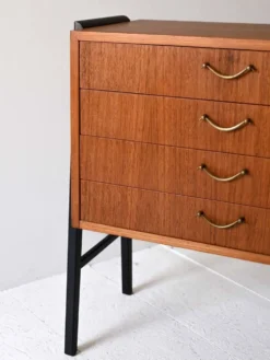 Table de chevet vintage scandinave en teck avec quatre tiroirs