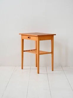 Table de chevet vintage scandinave en chêne clair