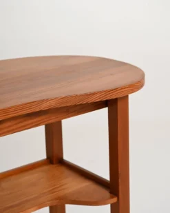 Table de coiffeuse en pin nordique avec étagère, années 1950-60.