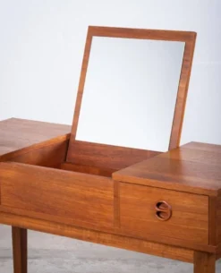 Table de coiffeuse en teck, Danemark, années 1960