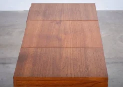 Table de coiffeuse en teck, Danemark, années 1960