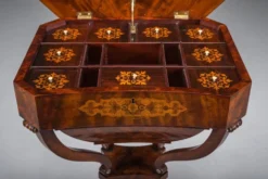 Table de couture Biedermeier en acajou, 1850