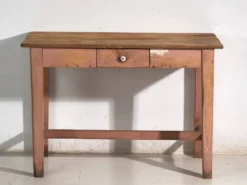 Table de cuisine ancienne en bois de pin – Europe centrale, vers 1900