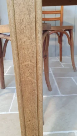 Table de cuisine bois massif