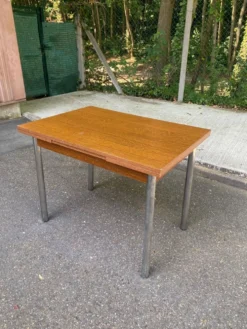 Table de cuisine extensible en bois et acier Cuisines You France 1980