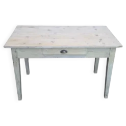 Table de cuisine patiné