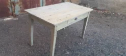 Table de cuisine patiné