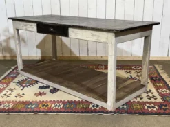 Table de drapier des années 1930 en sapin et châtaignier