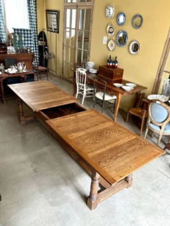 Table de drapier en bois massif 237 x 79 cm
