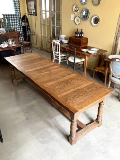 Table de drapier en bois massif 237 x 79 cm
