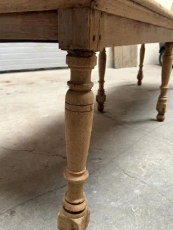 Table de drapier en chêne XIX eme