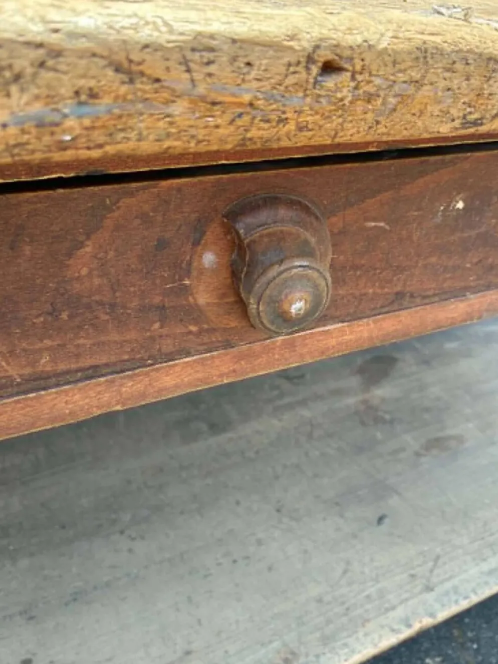 Table de drapier, meuble d'atelier