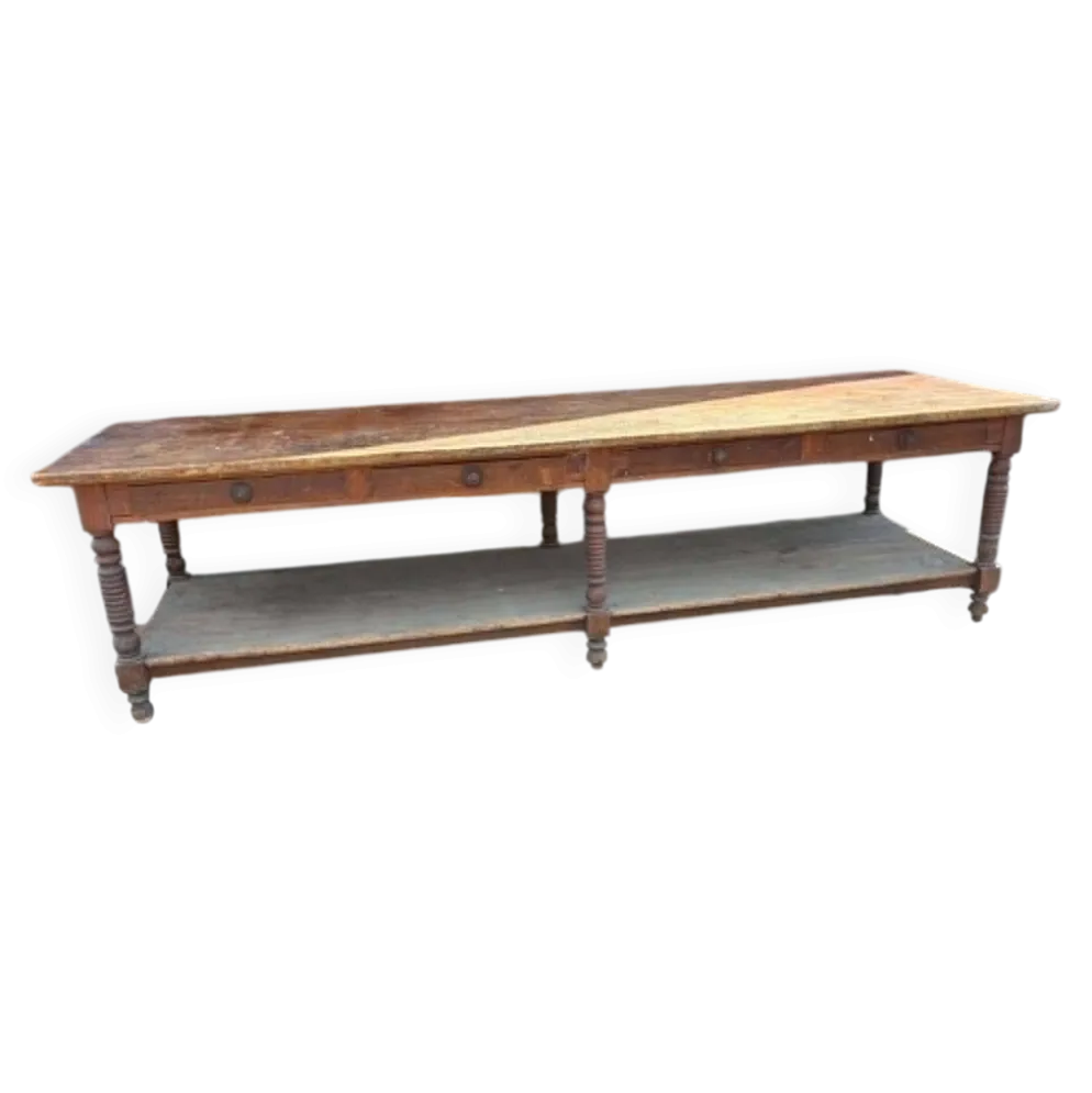 Table de drapier, meuble d'atelier