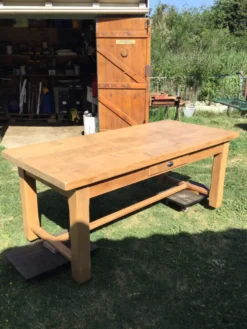 Table de ferme
